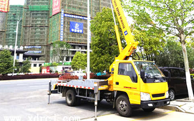 國五江鈴順達(dá)20米高空作業(yè)車準(zhǔn)備發(fā)車了