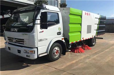 東風(fēng)大多利卡掃路車|7.5方掃路車