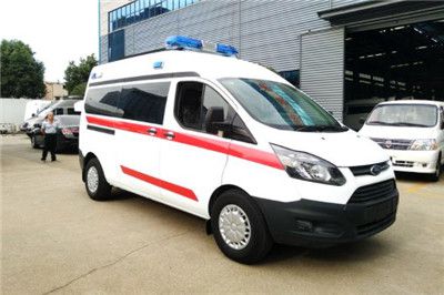 江鈴福特新全順V348救護車多少錢，救護車價格-救護車生產(chǎn)廠家