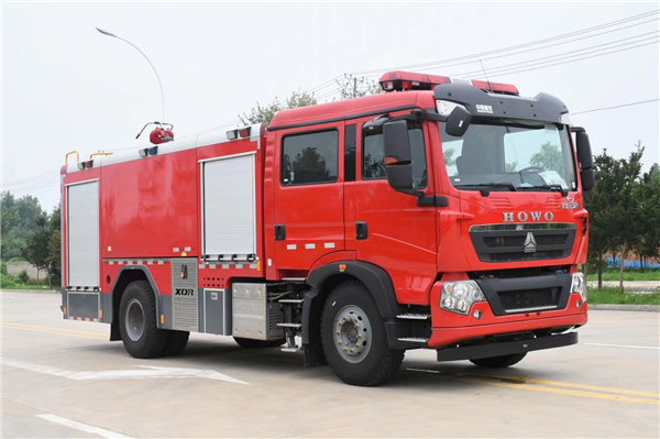 重汽T5G-8噸消防車 (7)_副本.jpg